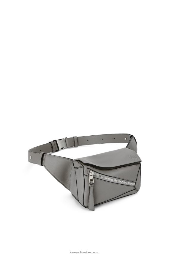 Loewe Men Mini Puzzle bumbag in classic calfskin Asphalt Grey LH60R570