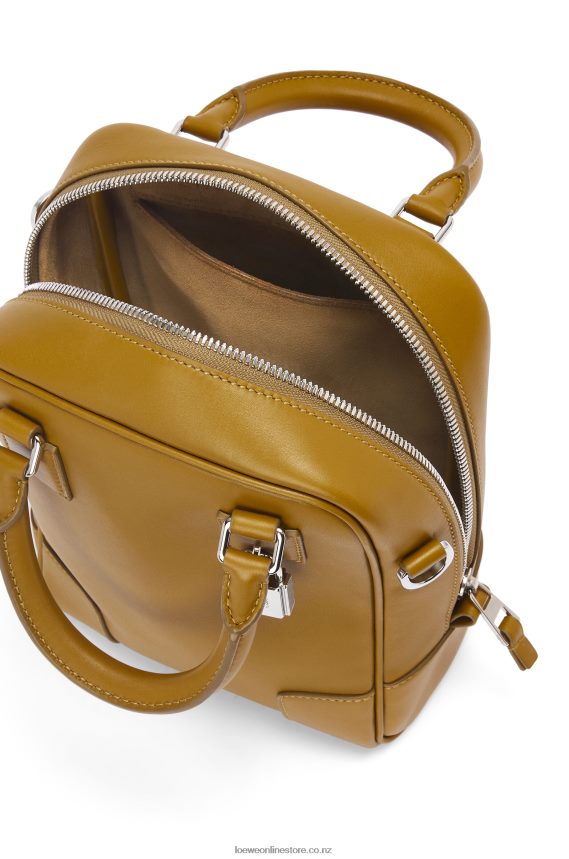 Loewe Men Amazona 15 in nappa calfskin Ochre LH60R175