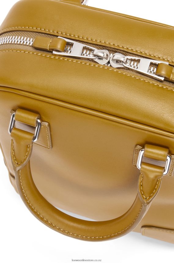 Loewe Men Amazona 15 in nappa calfskin Ochre LH60R175