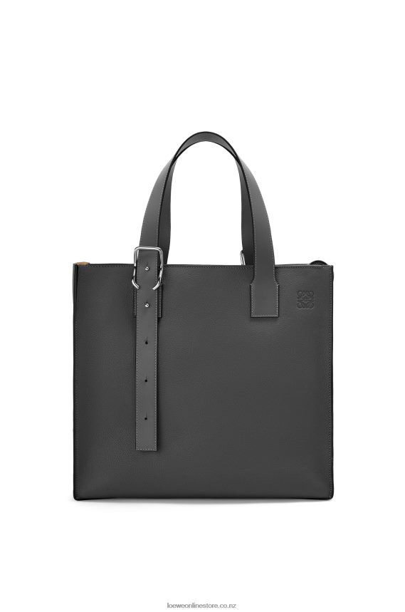 Loewe Men Buckle Zip tote in soft grained calfskin Black LH60R179