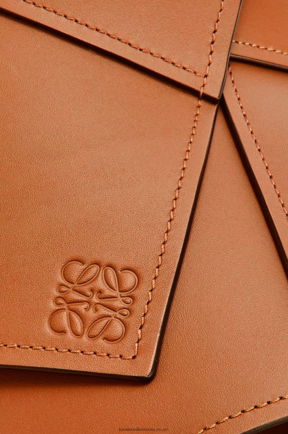 Loewe Women Obi belt in nappa Tan LH60R1153