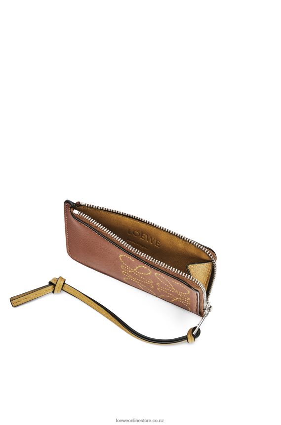 Loewe Women Brand coin cardholder in classic calfskin Tan/Ochre LH60R1418