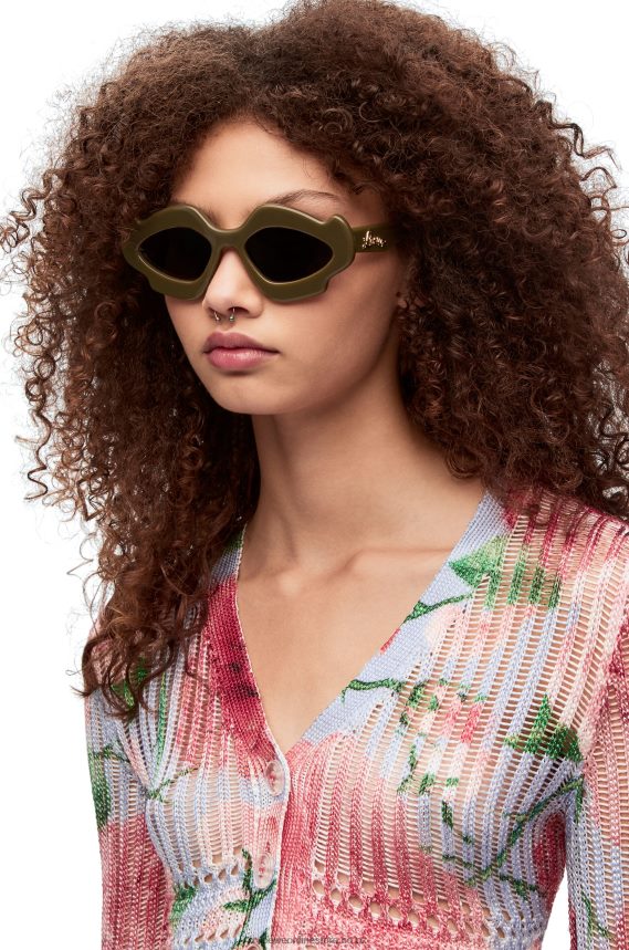 Loewe Women Flame sunglasses in acetate Shiny Khaki LH60R1468