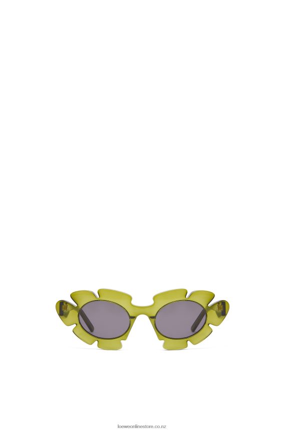 Loewe Women Flower sunglasses in injected nylon Cactus Green LH60R1462
