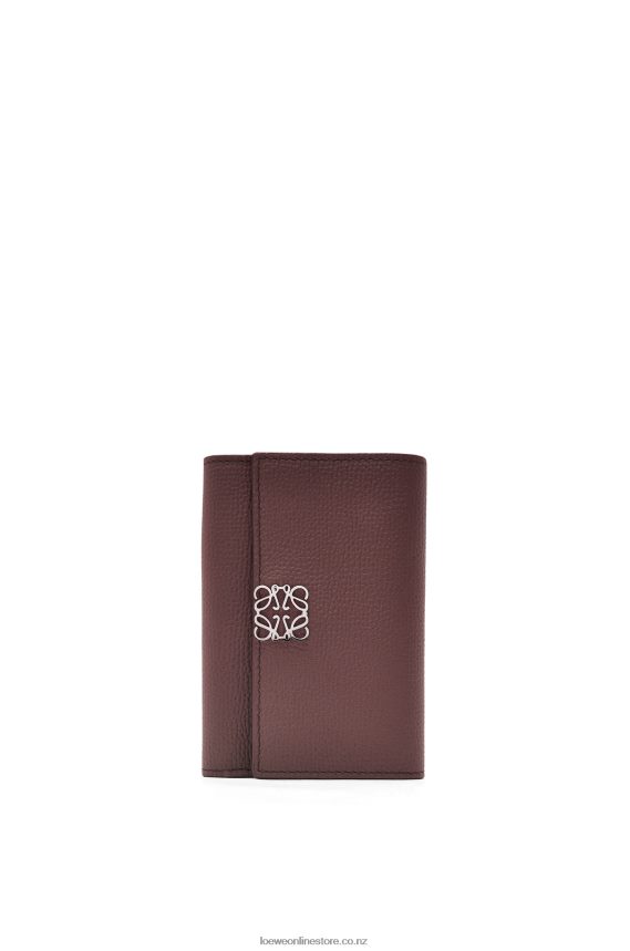 Loewe Women Anagram small vertical wallet in pebble grain calfskin Burgundy LH60R1297