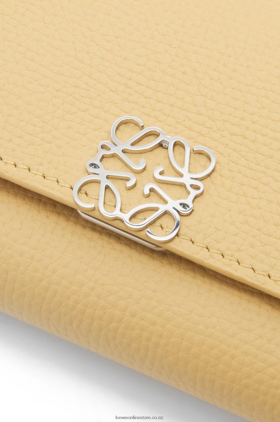 Loewe Women Anagram small vertical wallet in pebble grain calfskin Dark Butter LH60R1264