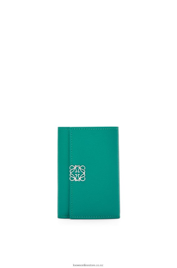 Loewe Women Anagram small vertical wallet in pebble grain calfskin Emerald Green LH60R1318