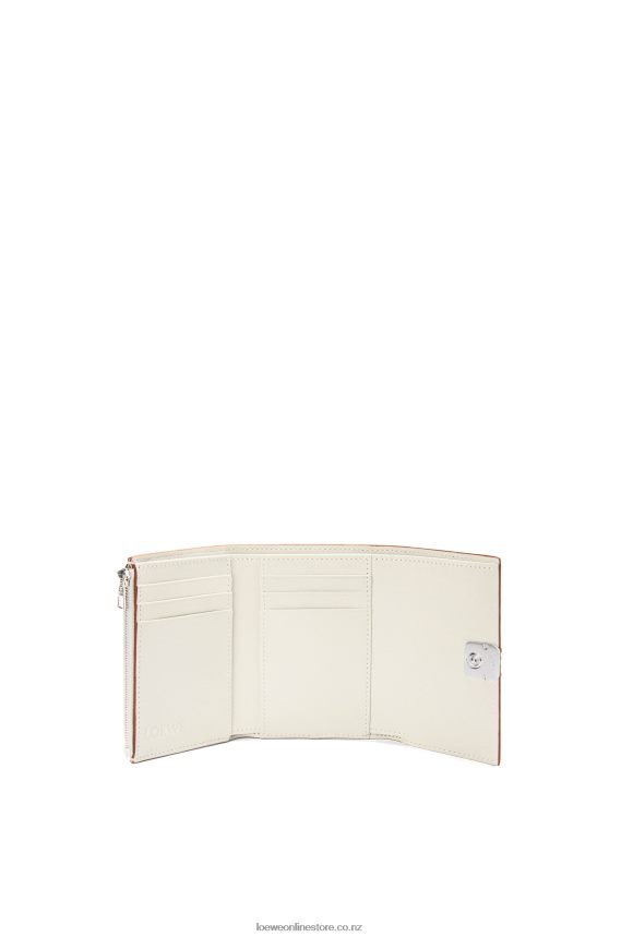 Loewe Women Anagram small vertical wallet in pebble grain calfskin Light Ghost LH60R1218