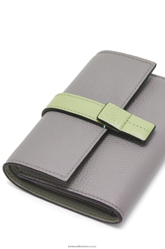 Loewe Women Small vertical wallet in soft grained calfskin Pearl Grey/Light Pale Green LH60R1252