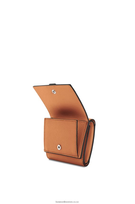 Loewe Women Trifold wallet in soft grained calfskin Light Caramel/Pecan LH60R1316