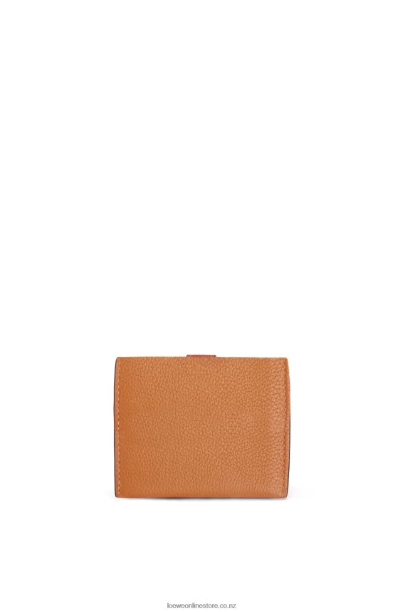 Loewe Women Trifold wallet in soft grained calfskin Light Caramel/Pecan LH60R1316