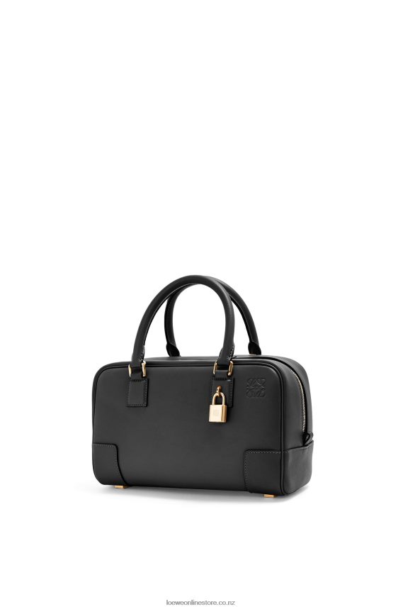 Loewe Women Amazona 23 bag in nappa calfskin Black LH60R157
