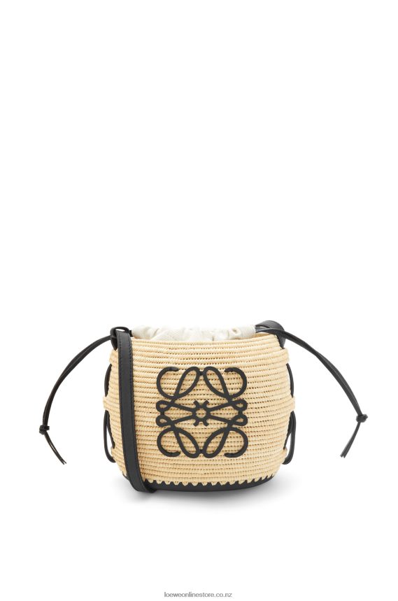 Loewe Women Beehive bag in raffia and rubber Natural/Black LH60R44