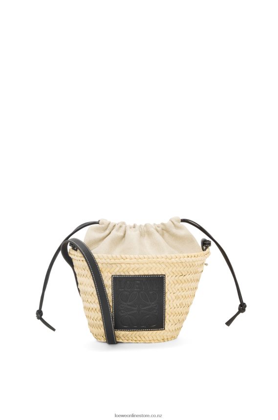 Loewe Women Drawstring bucket bag in palm leaf and calfskin Natural/Black LH60R24
