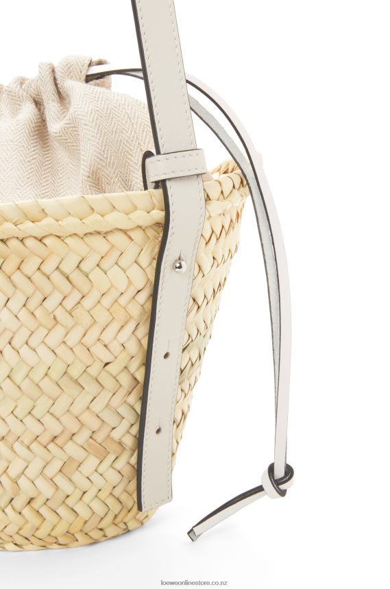 Loewe Women Drawstring bucket bag in palm leaf and calfskin Natural/White LH60R23