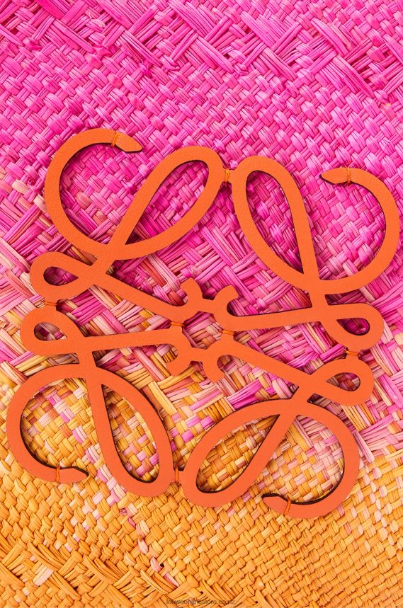 Loewe Women Large Anagram Basket bag in iraca palm and calfskin Fuchsia/Orange LH60R84