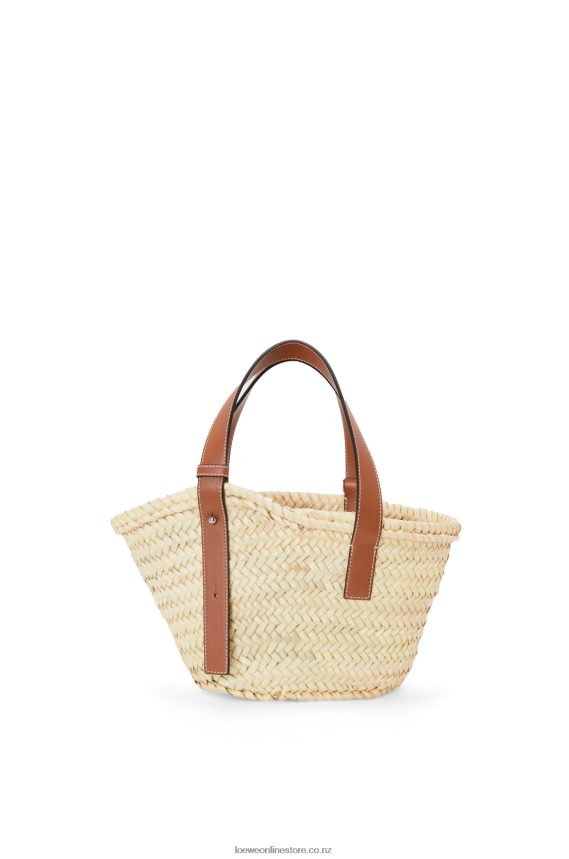 Loewe Women Small Basket bag in palm leaf and calfskin Natural/Tan LH60R20