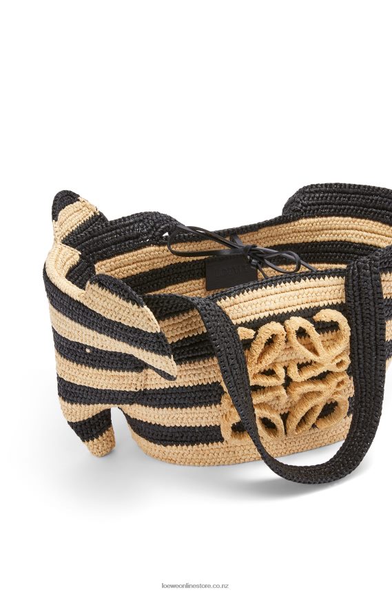 Loewe Women Small Elephant basket in raffia Natural/Black LH60R107