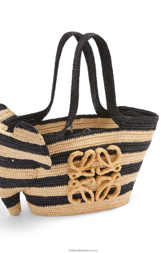 Loewe Women Small Elephant basket in raffia Natural/Black LH60R107