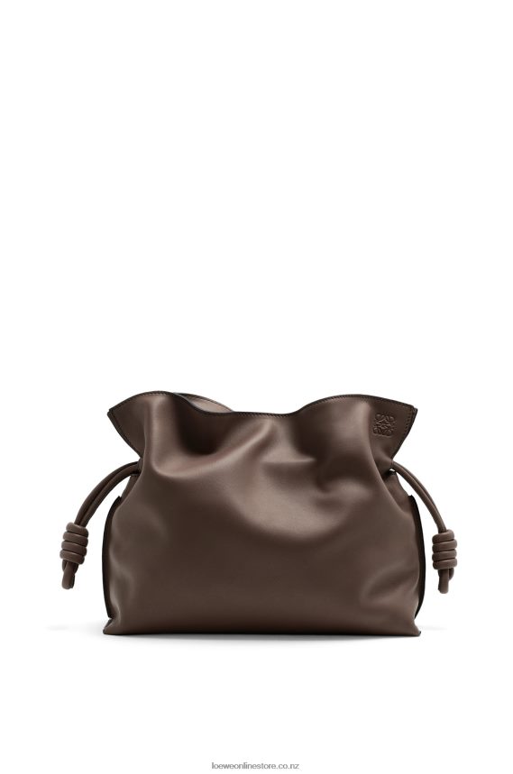 Loewe Women Flamenco clutch in nappa calfskin Chocolate LH60R623