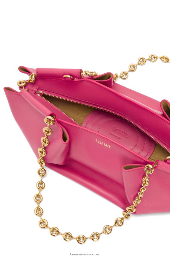 Loewe Women Small Paseo bag in shiny nappa calfskin with chain Magenta LH60R420