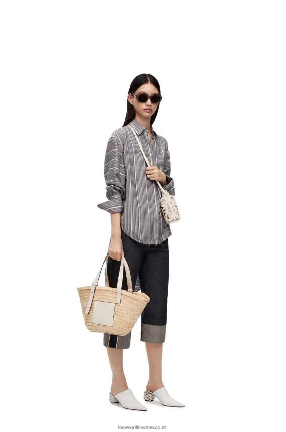 Loewe Women Anagram cut-out pocket in classic calfskin and canvas White/Ecru LH60R558