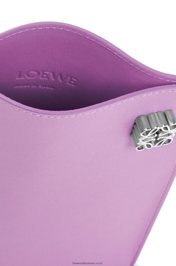 Loewe Women Dice pocket in classic calfskin Guimauve LH60R573