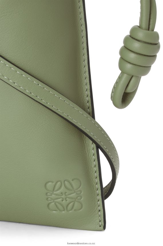 Loewe Women Flamenco Pocket in nappa calfskin Rosemary LH60R293