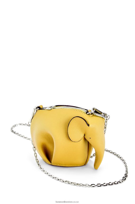 Loewe Women Elephant Pouch in classic calfskin Yellow LH60R557