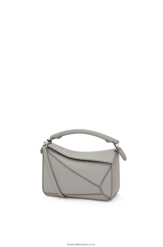 Loewe Women Mini Puzzle bag in classic calfskin Pearl Grey LH60R314
