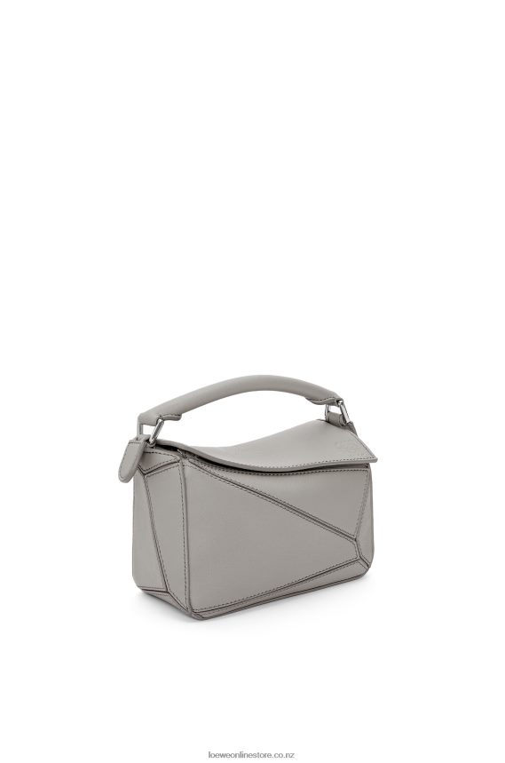 Loewe Women Mini Puzzle bag in classic calfskin Pearl Grey LH60R314