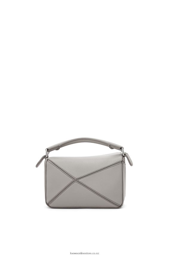 Loewe Women Mini Puzzle bag in classic calfskin Pearl Grey LH60R314