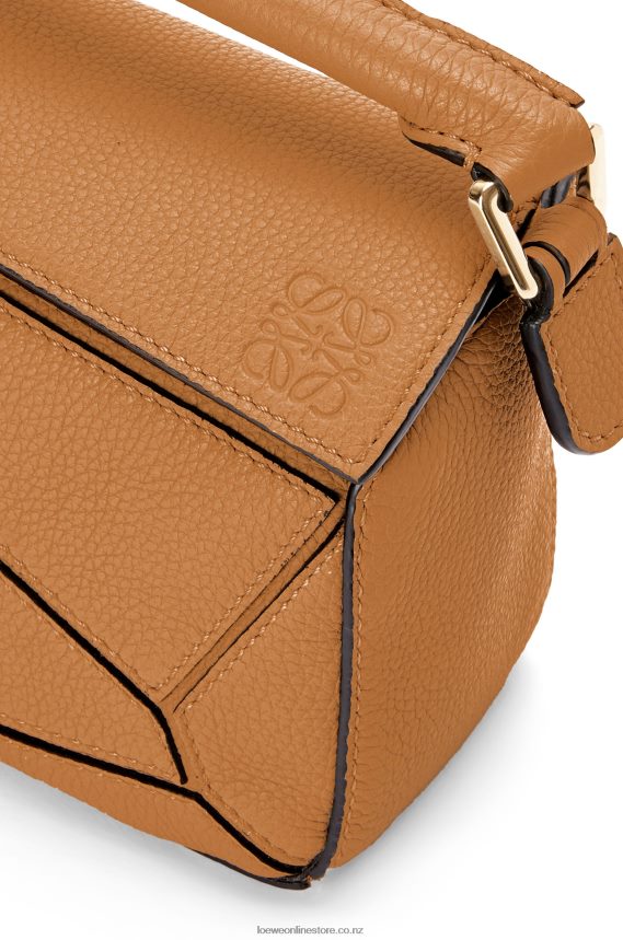 Loewe Women Mini Puzzle bag in soft grained calfskin Light Caramel LH60R299