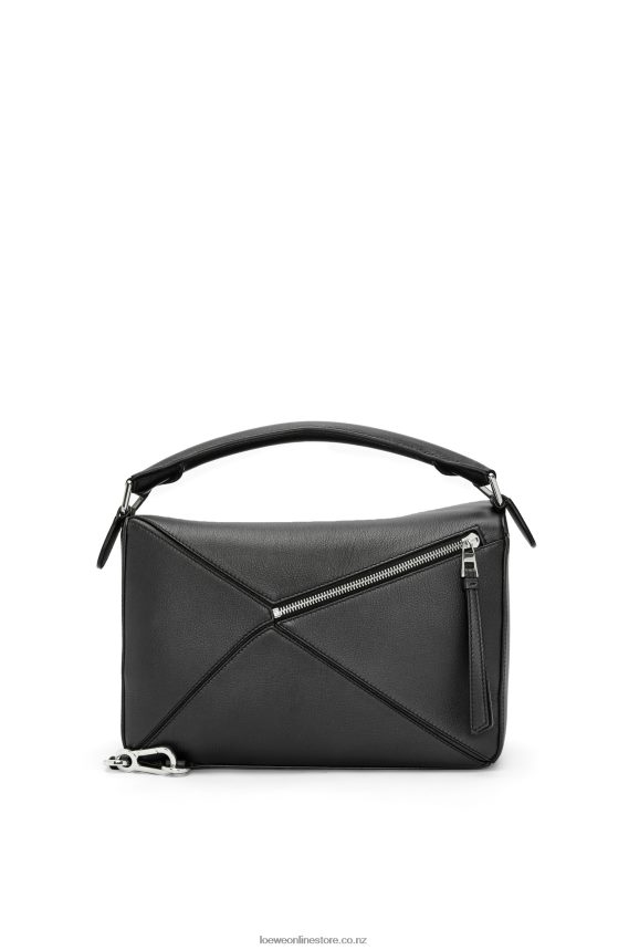 Loewe Women Puzzle bag in classic calfskin Black LH60R479