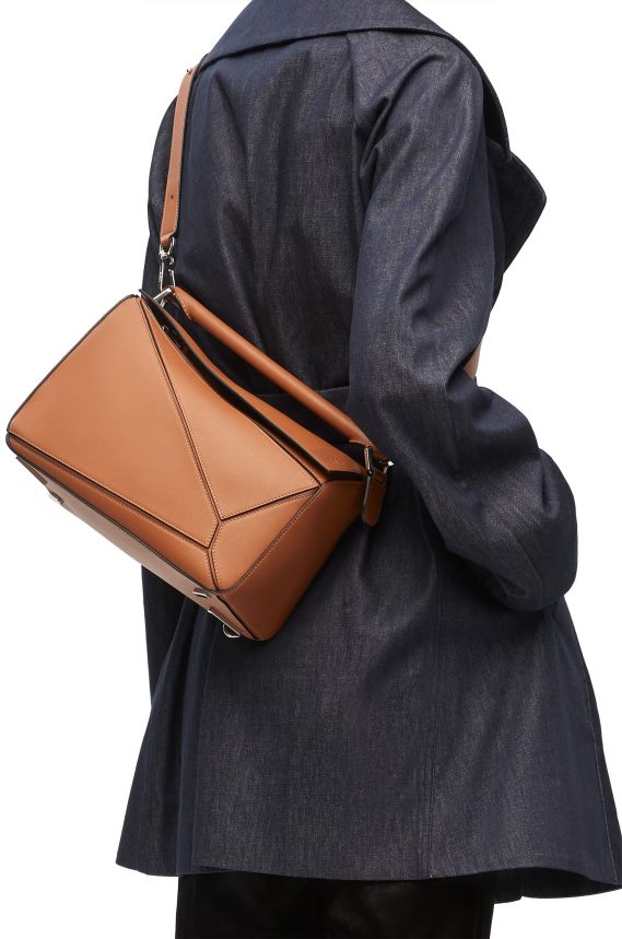 Loewe Women Puzzle bag in classic calfskin Tan LH60R487