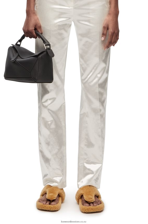 Loewe Women Small Puzzle bag in classic calfskin Black LH60R478