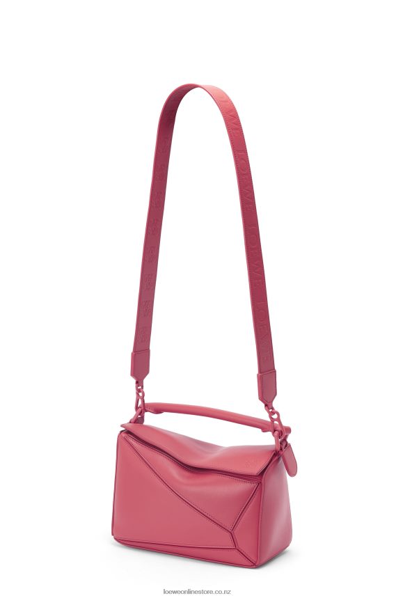 Loewe Women Small Puzzle bag in satin calfskin Plumrose LH60R490