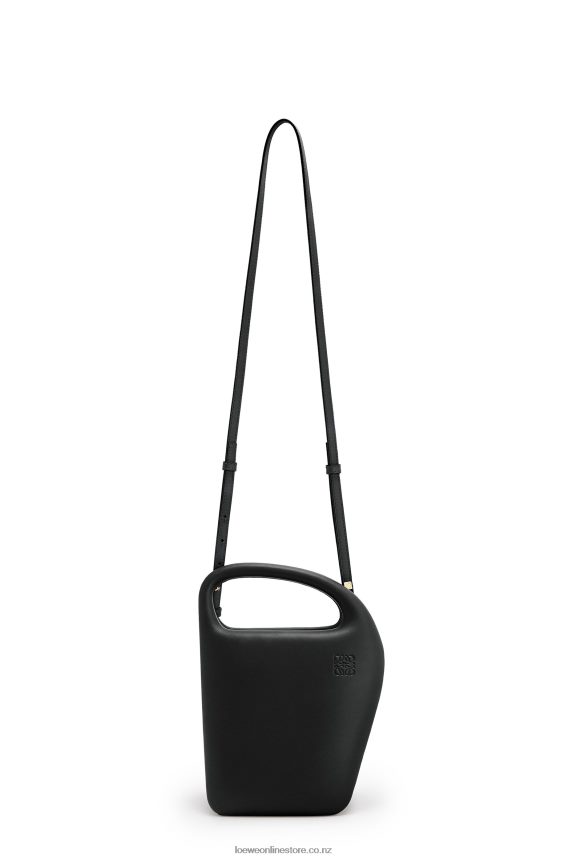 Loewe Women Architects D bag in natural calfskin Black LH60R171