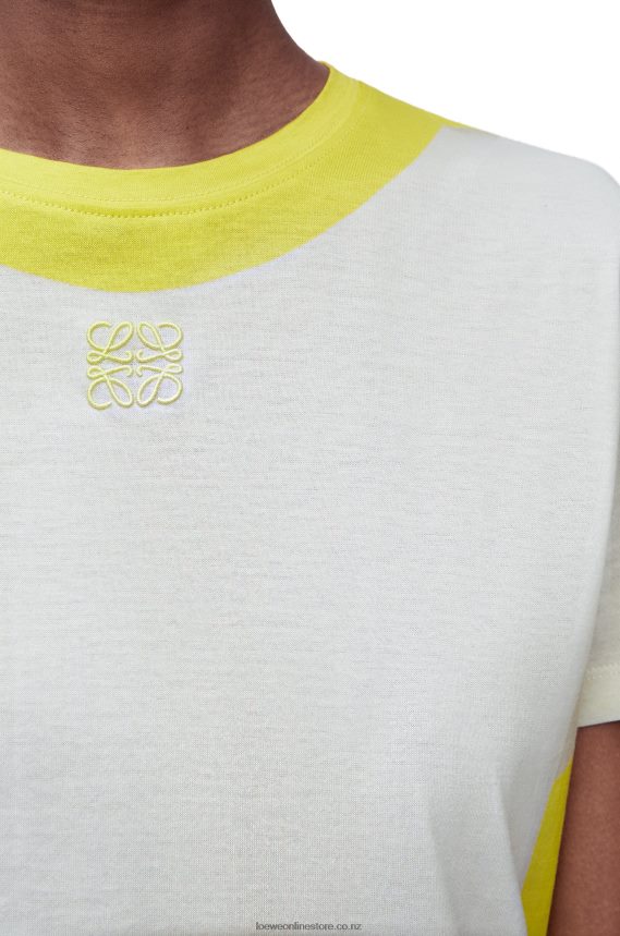 Loewe Women Regular fit T-shirt in cotton White/Yellow LH60R773