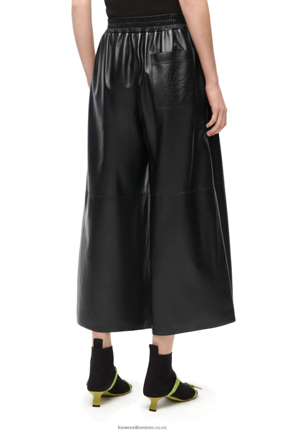 Loewe Women Cropped trousers in nappa lambskin Black LH60R1141