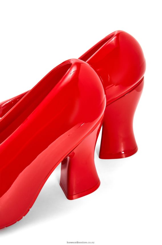 Loewe Women Comic lacquered foam pump in light foam rubber Shiny Red LH60R733