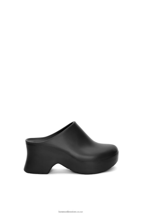Loewe Women Terra foam clog in light foam rubber Black LH60R744