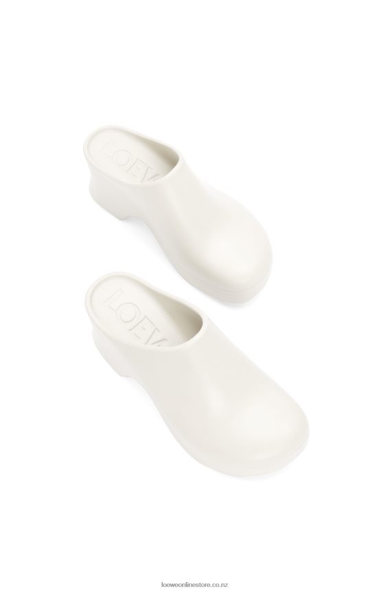 Loewe Women Terra foam clog in light foam rubber White LH60R748