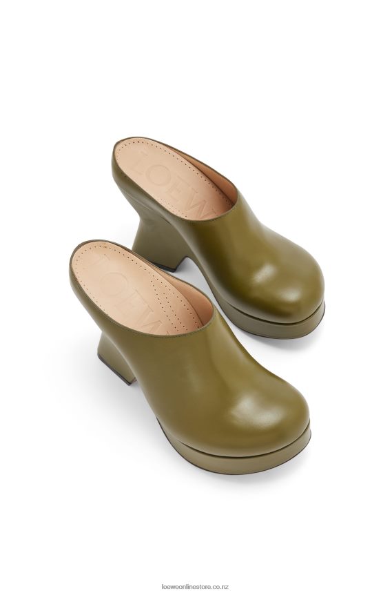 Loewe Women Terra wedge clog in calfskin Olive LH60R746