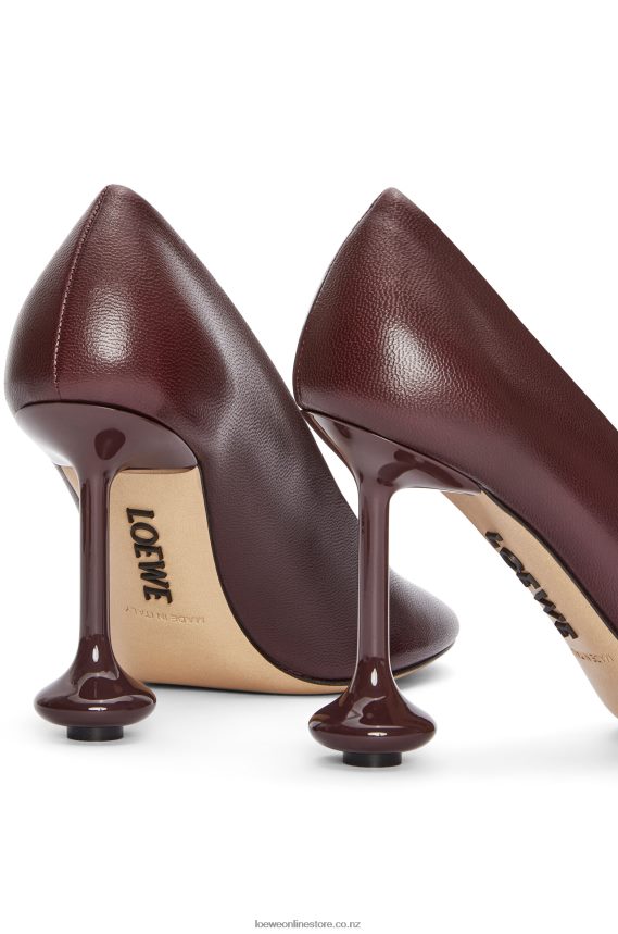Loewe Women Toy pump in goatskin Burgundy LH60R730