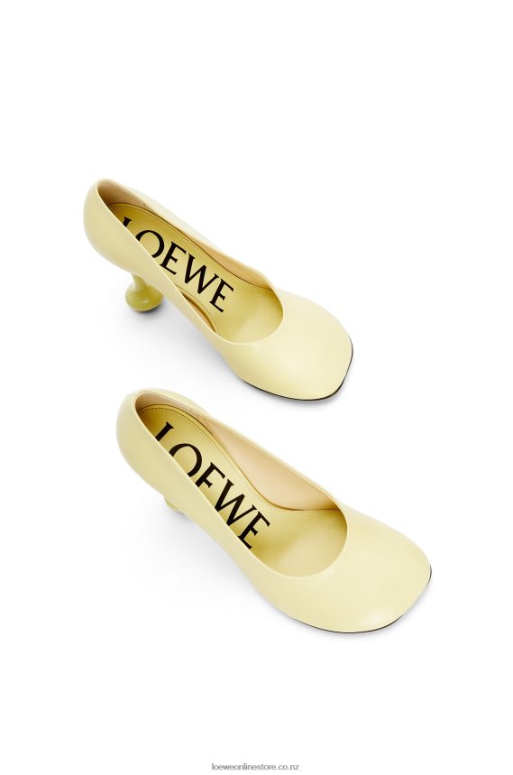 Loewe Women Toy pump in goatskin Faded Acacia LH60R728