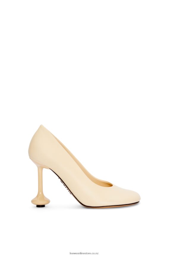 Loewe Women Toy pump in goatskin Oat Milk LH60R727
