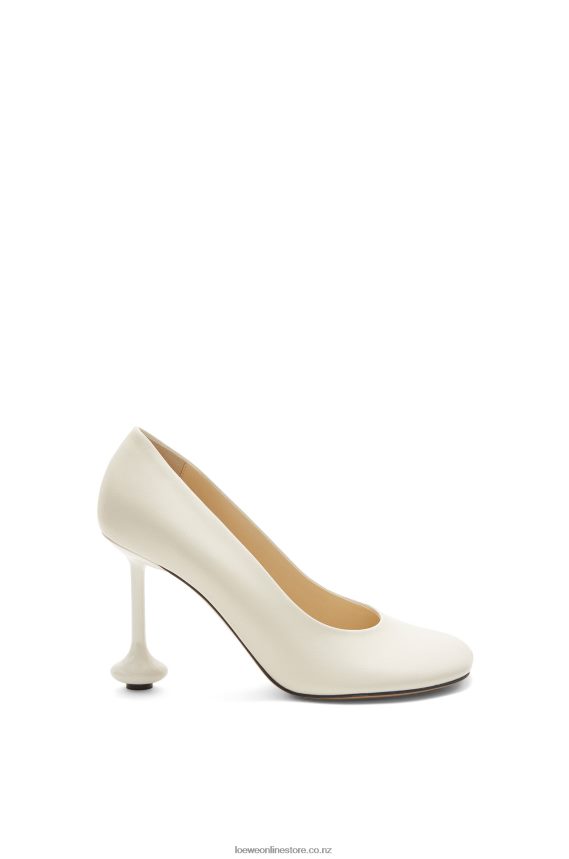 Loewe Women Toy pump in goatskin White LH60R729