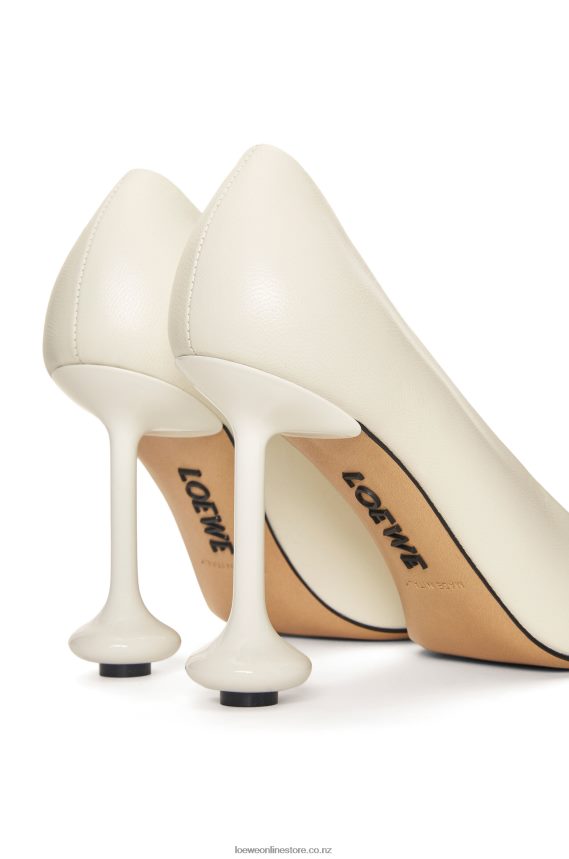 Loewe Women Toy pump in goatskin White LH60R729