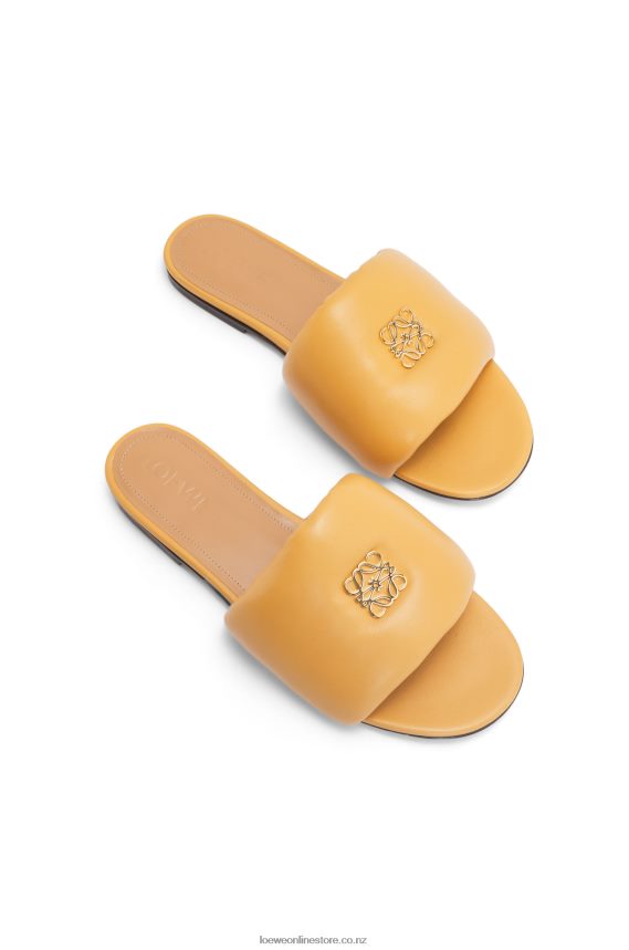 Loewe Women Anagram padded slide in lambskin Desert LH60R684